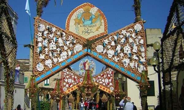 Archi-di-pane-San-Biagio-Platani-5
